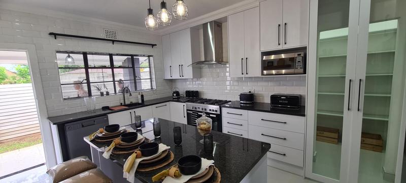 4 Bedroom Property for Sale in Glencoe KwaZulu-Natal