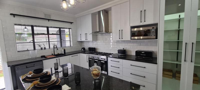 4 Bedroom Property for Sale in Glencoe KwaZulu-Natal