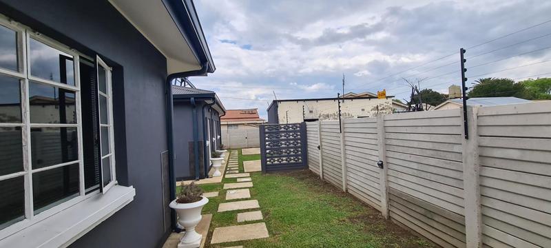 4 Bedroom Property for Sale in Glencoe KwaZulu-Natal
