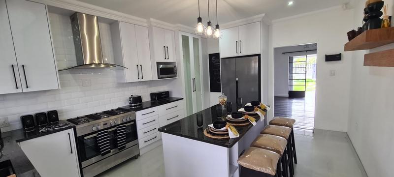 4 Bedroom Property for Sale in Glencoe KwaZulu-Natal