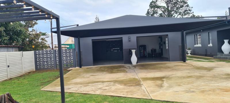 4 Bedroom Property for Sale in Glencoe KwaZulu-Natal