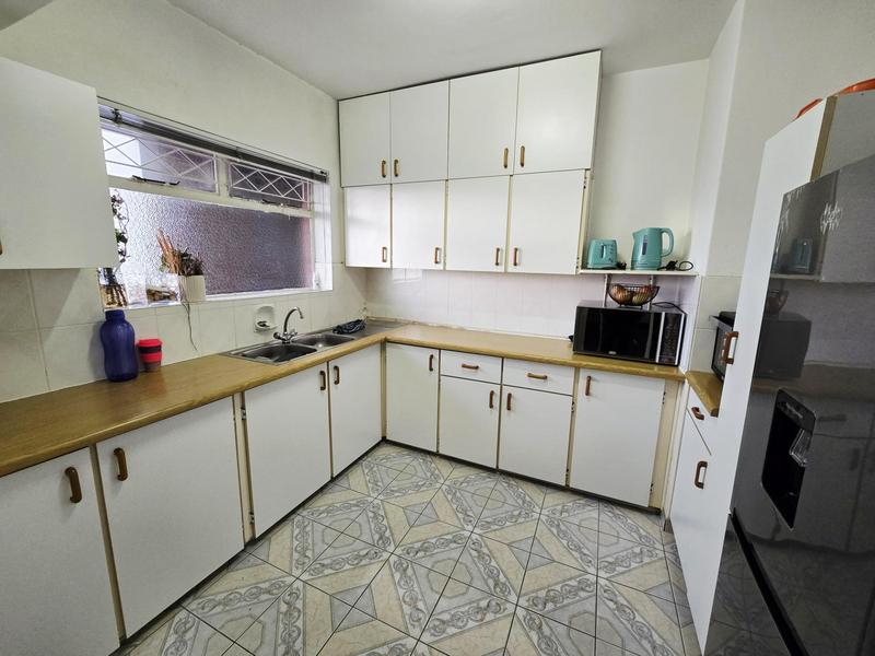 To Let 2 Bedroom Property for Rent in Morningside KwaZulu-Natal