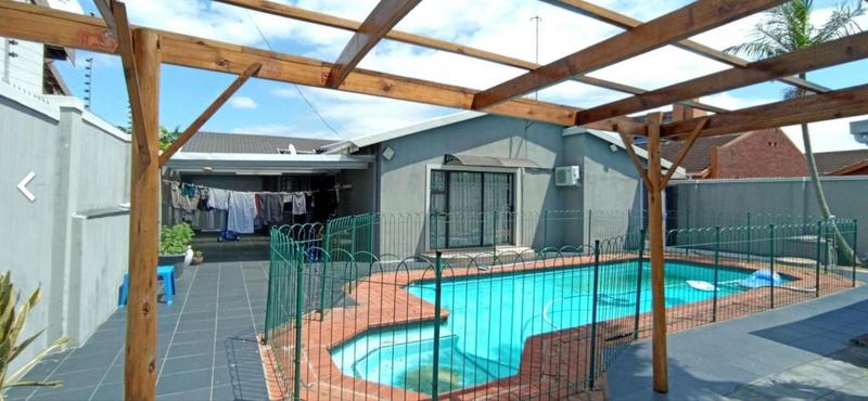 3 Bedroom Property for Sale in Overport KwaZulu-Natal