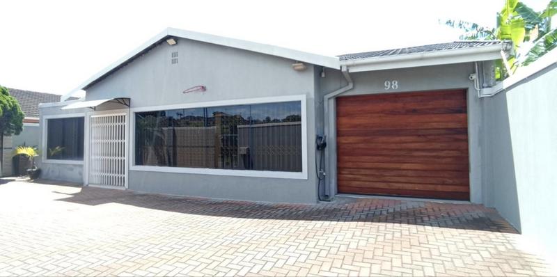 3 Bedroom Property for Sale in Overport KwaZulu-Natal