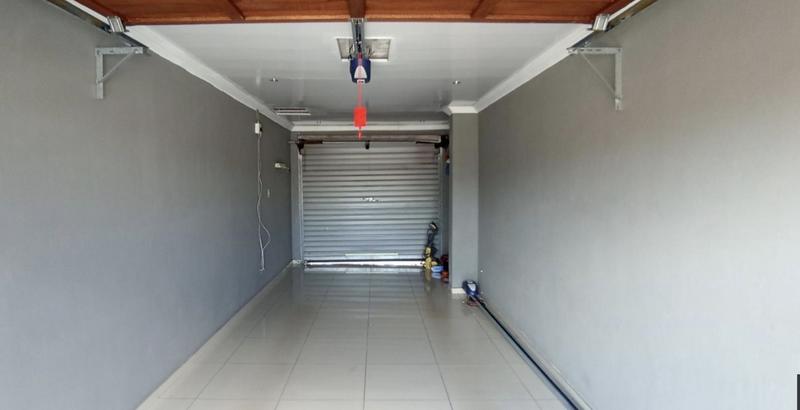 3 Bedroom Property for Sale in Overport KwaZulu-Natal