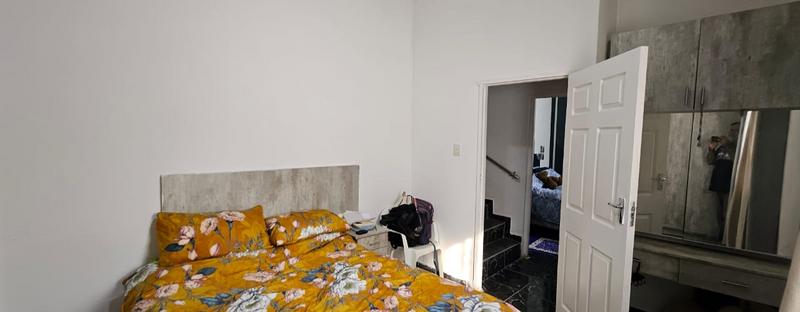 6 Bedroom Property for Sale in Overport KwaZulu-Natal