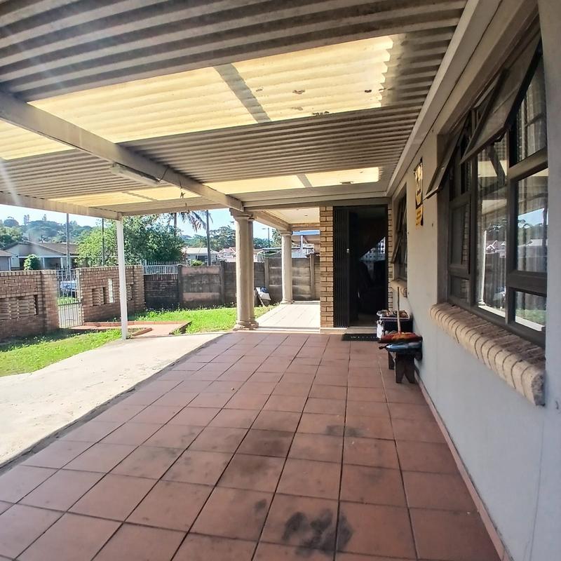 3 Bedroom Property for Sale in Montclair KwaZulu-Natal