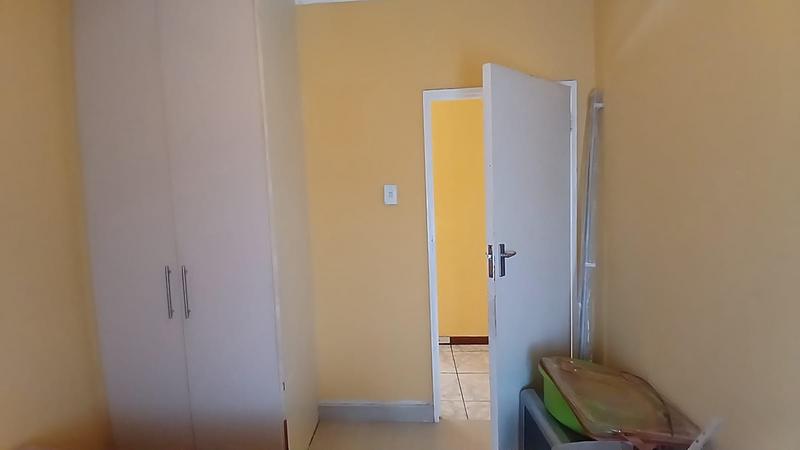 4 Bedroom Property for Sale in Umlazi KwaZulu-Natal