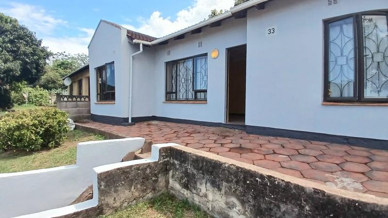 4 Bedroom Property for Sale in Umlazi KwaZulu-Natal
