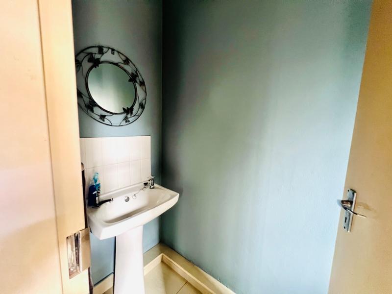 3 Bedroom Property for Sale in Reservoir Hills KwaZulu-Natal