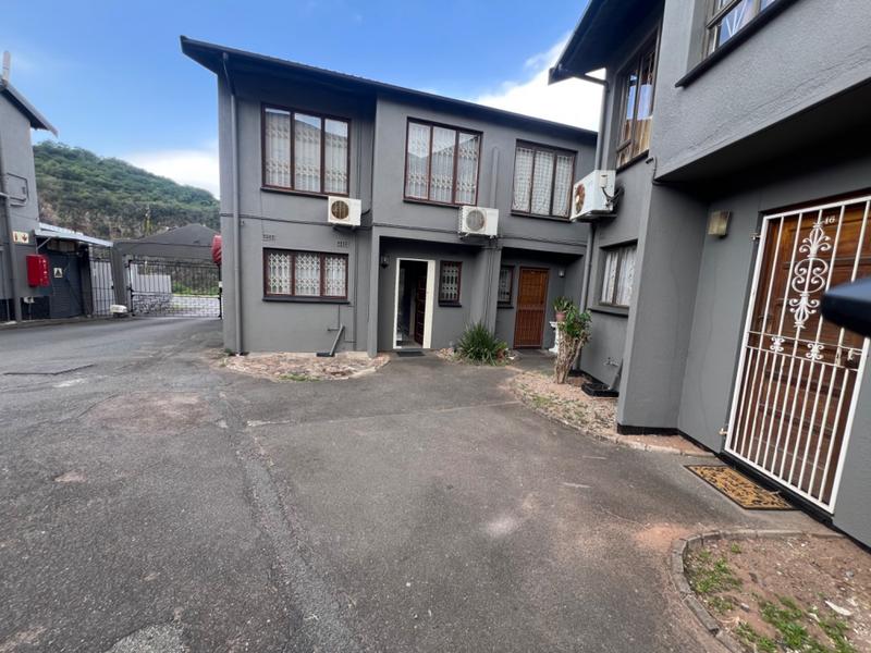 3 Bedroom Property for Sale in Reservoir Hills KwaZulu-Natal