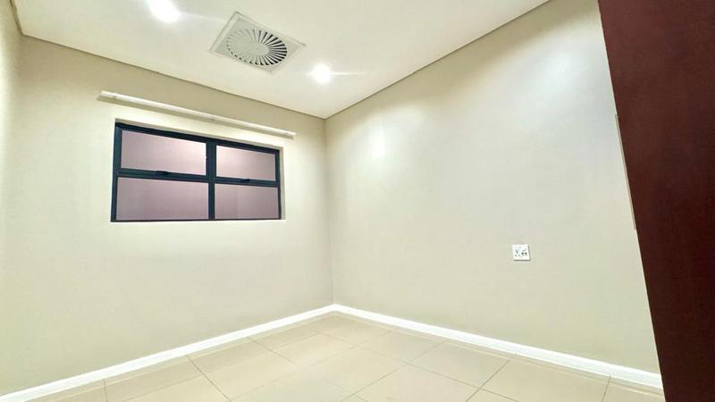 To Let 3 Bedroom Property for Rent in Overport KwaZulu-Natal