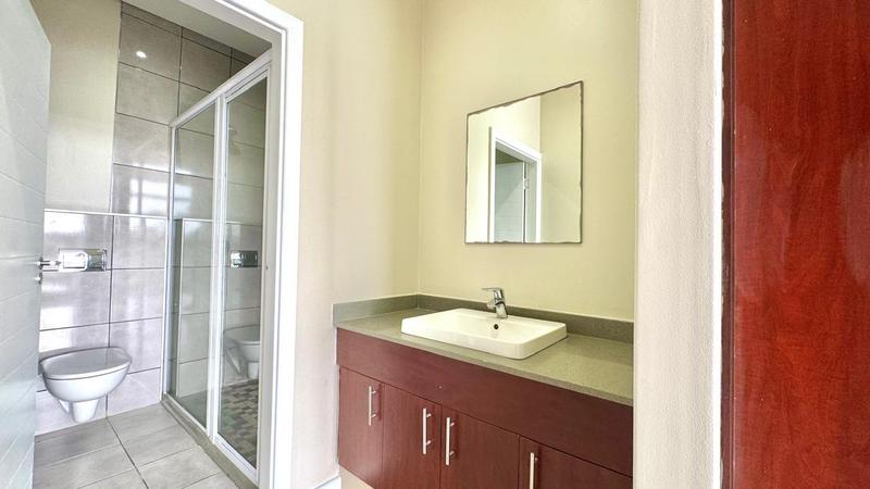 To Let 3 Bedroom Property for Rent in Overport KwaZulu-Natal