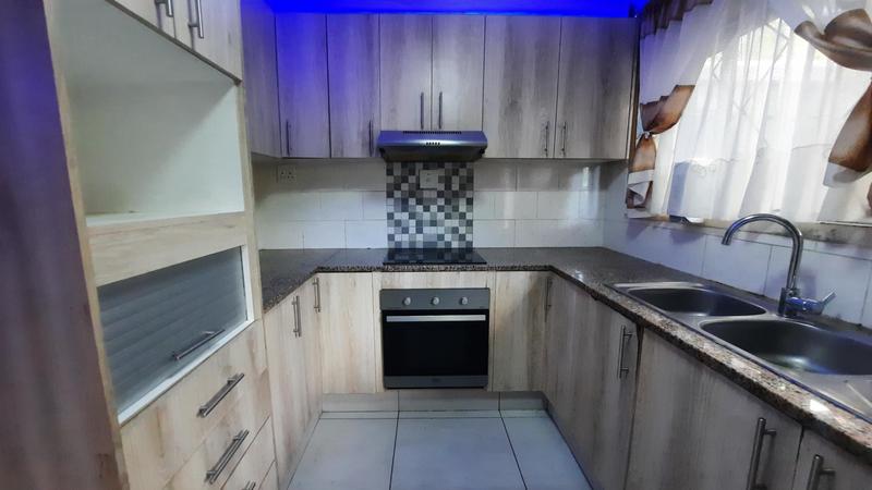 3 Bedroom Property for Sale in Eastbury KwaZulu-Natal