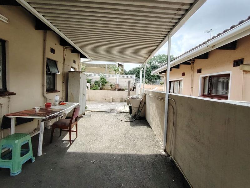 2 Bedroom Property for Sale in Palmview KwaZulu-Natal