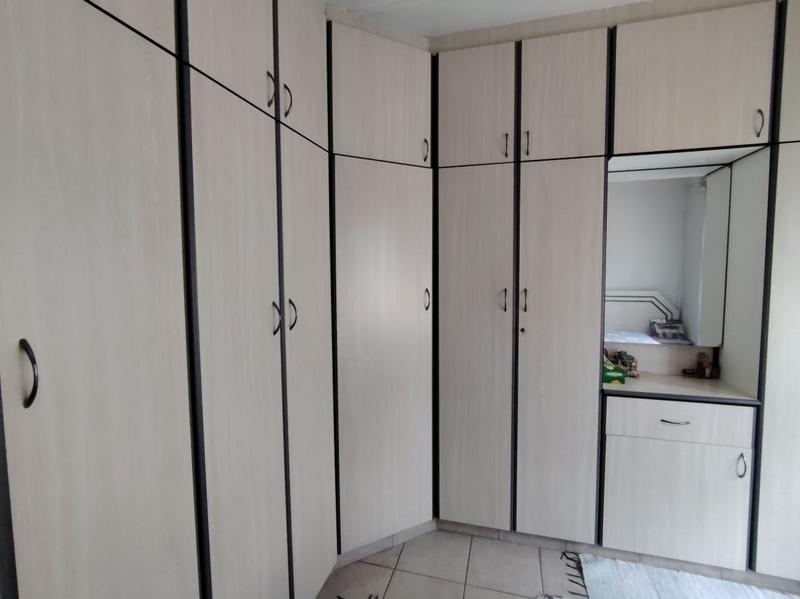 2 Bedroom Property for Sale in Palmview KwaZulu-Natal