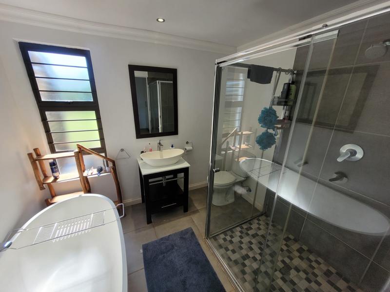 3 Bedroom Property for Sale in Shelly Beach KwaZulu-Natal