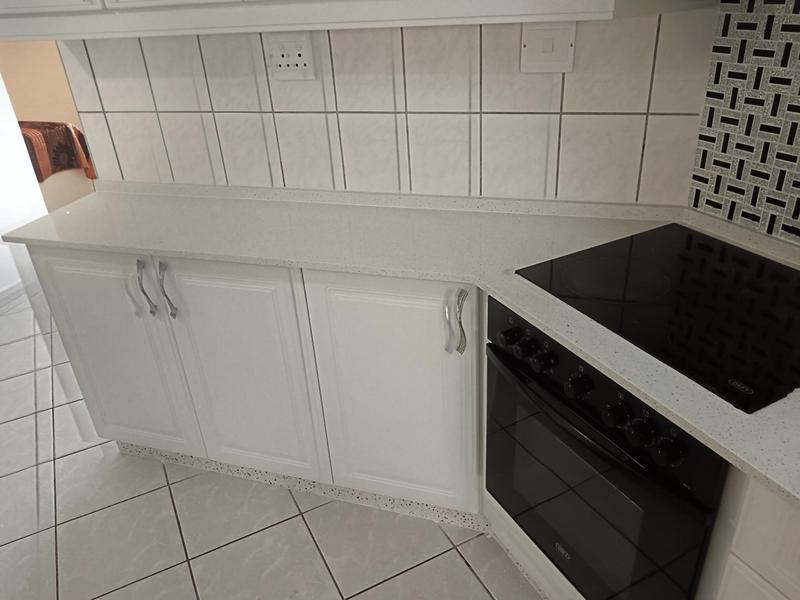 2 Bedroom Property for Sale in Uvongo Beach KwaZulu-Natal