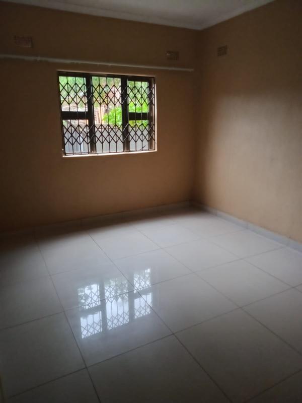 To Let 2 Bedroom Property for Rent in Kwadabeka KwaZulu-Natal