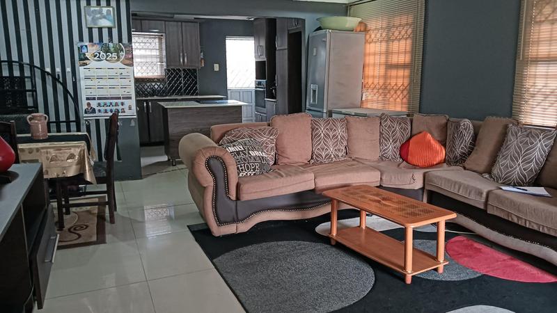 3 Bedroom Property for Sale in Savannah Park KwaZulu-Natal