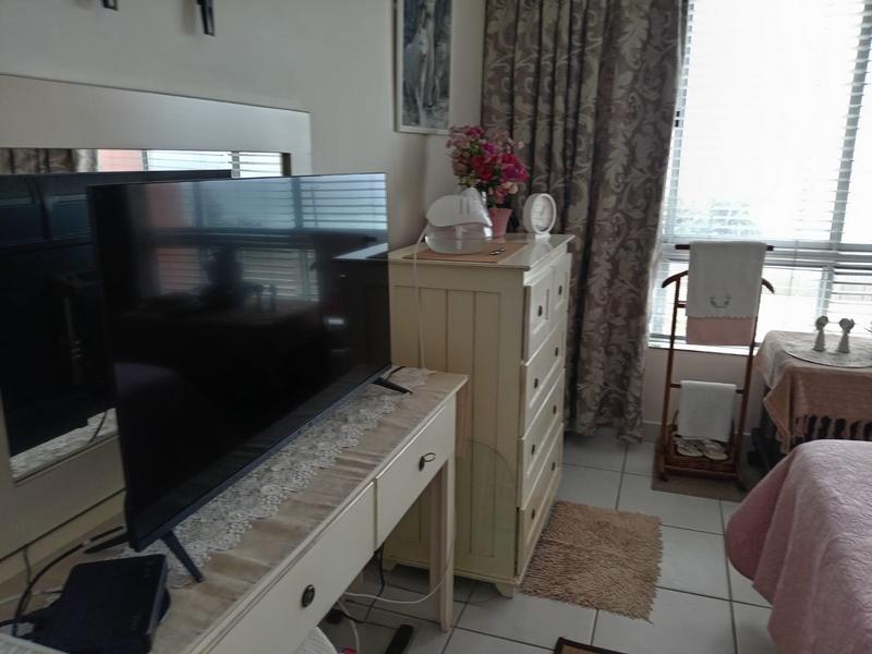 2 Bedroom Property for Sale in Scottburgh KwaZulu-Natal
