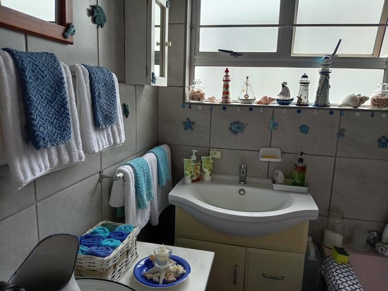 2 Bedroom Property for Sale in Scottburgh KwaZulu-Natal