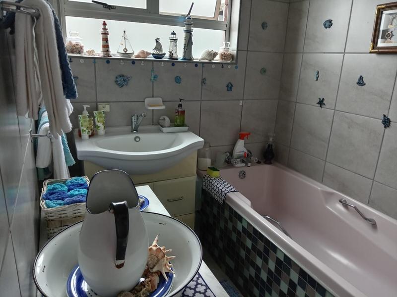 2 Bedroom Property for Sale in Scottburgh KwaZulu-Natal