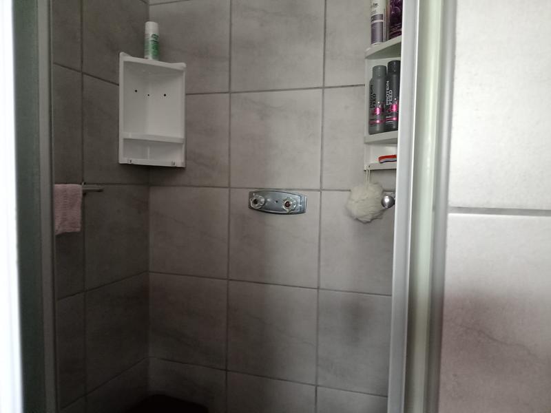 2 Bedroom Property for Sale in Scottburgh KwaZulu-Natal