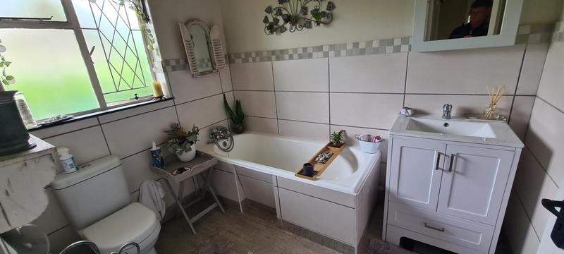 4 Bedroom Property for Sale in Dundee KwaZulu-Natal