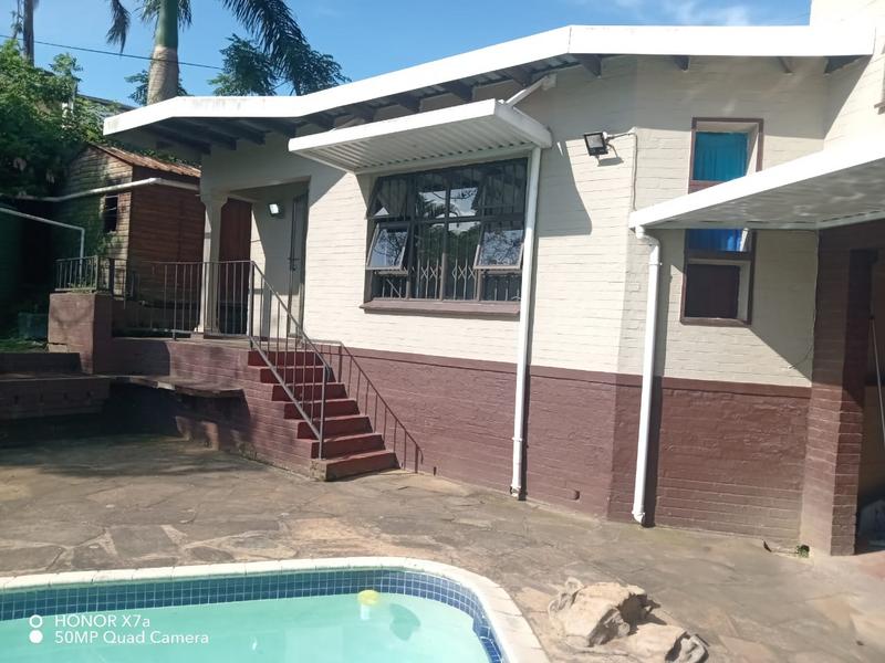 1 Bedroom Property for Sale in Glenmore KwaZulu-Natal