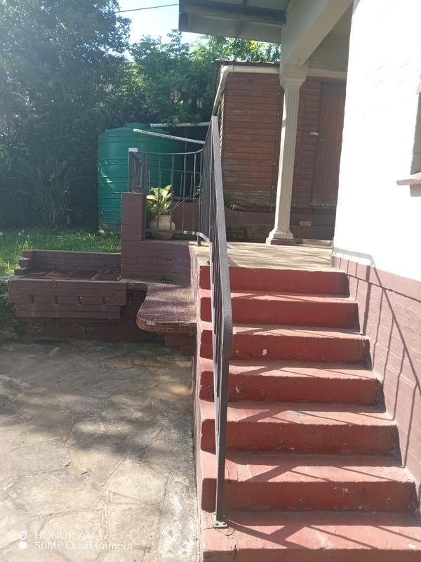1 Bedroom Property for Sale in Glenmore KwaZulu-Natal
