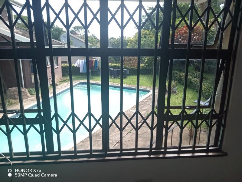 1 Bedroom Property for Sale in Glenmore KwaZulu-Natal