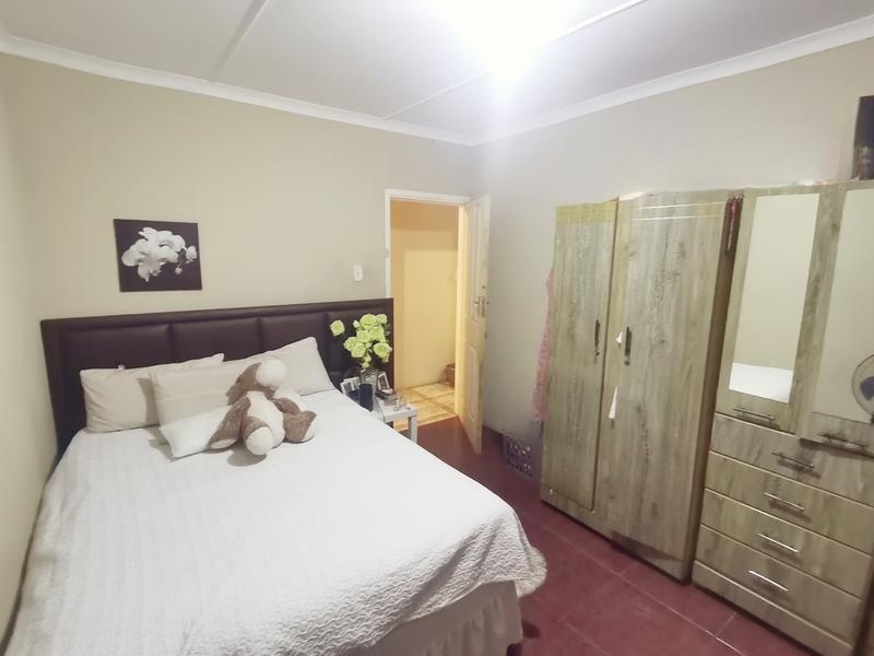 To Let 1 Bedroom Property for Rent in Reservoir Hills KwaZulu-Natal