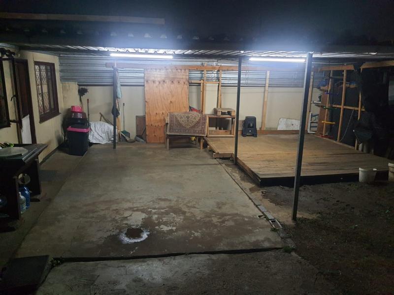 2 Bedroom Property for Sale in Trenance Manor KwaZulu-Natal