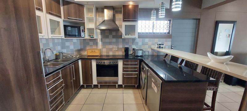 To Let 3 Bedroom Property for Rent in Margate KwaZulu-Natal