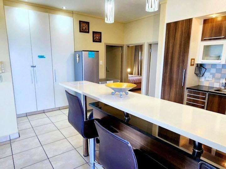 To Let 3 Bedroom Property for Rent in Margate KwaZulu-Natal