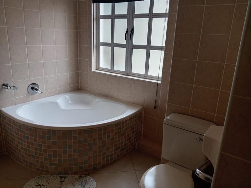 4 Bedroom Property for Sale in Ramsgate KwaZulu-Natal