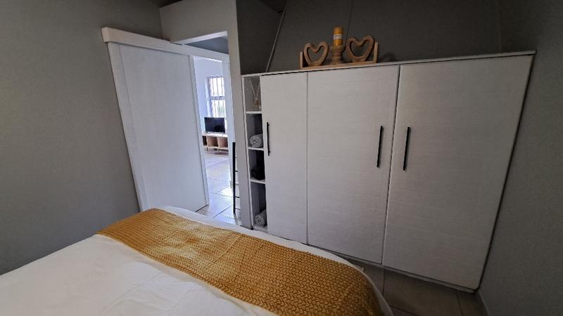 1 Bedroom Property for Sale in Meer En See KwaZulu-Natal