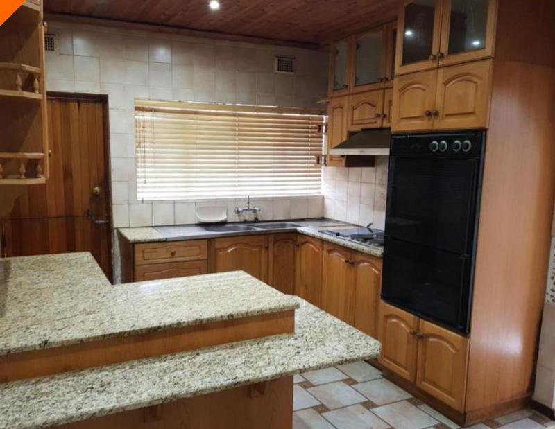 3 Bedroom Property for Sale in Raisethorpe KwaZulu-Natal