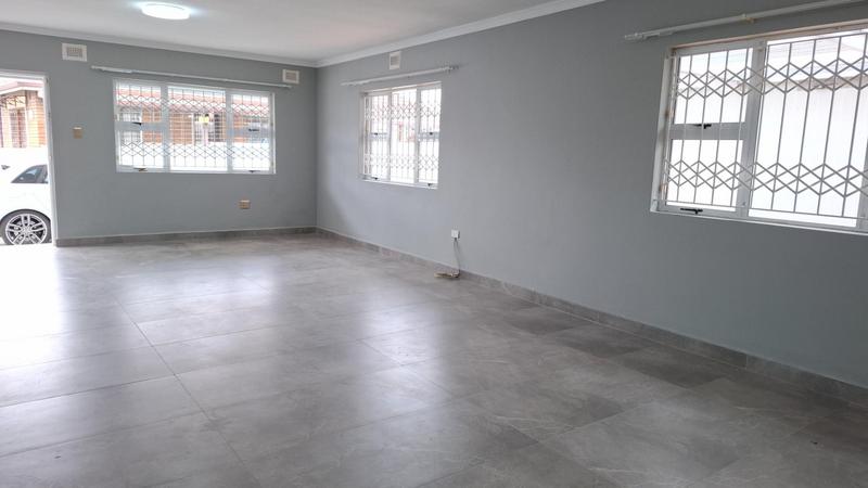 To Let 3 Bedroom Property for Rent in Sherwood KwaZulu-Natal