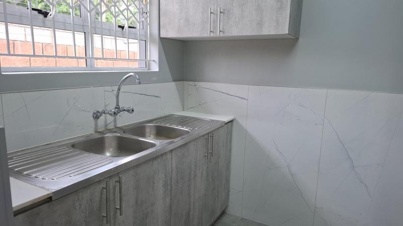 To Let 3 Bedroom Property for Rent in Sherwood KwaZulu-Natal