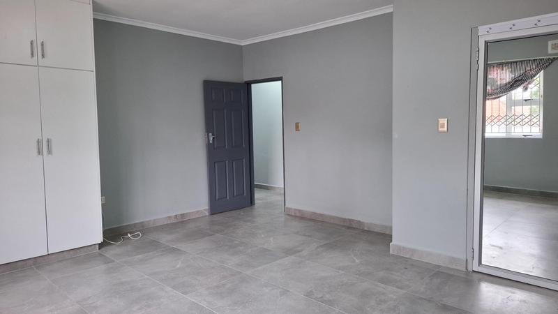 To Let 3 Bedroom Property for Rent in Sherwood KwaZulu-Natal