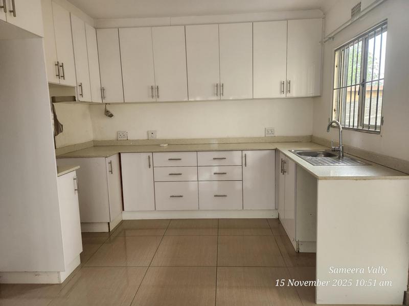 To Let 2 Bedroom Property for Rent in Overport KwaZulu-Natal