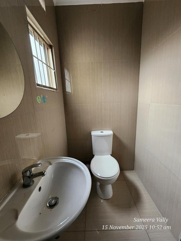 To Let 2 Bedroom Property for Rent in Overport KwaZulu-Natal