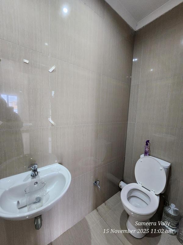 To Let 2 Bedroom Property for Rent in Overport KwaZulu-Natal