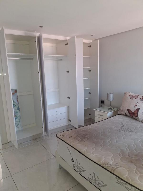 To Let 2 Bedroom Property for Rent in Windermere KwaZulu-Natal
