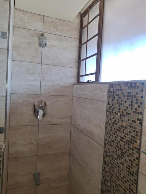 To Let 2 Bedroom Property for Rent in Windermere KwaZulu-Natal