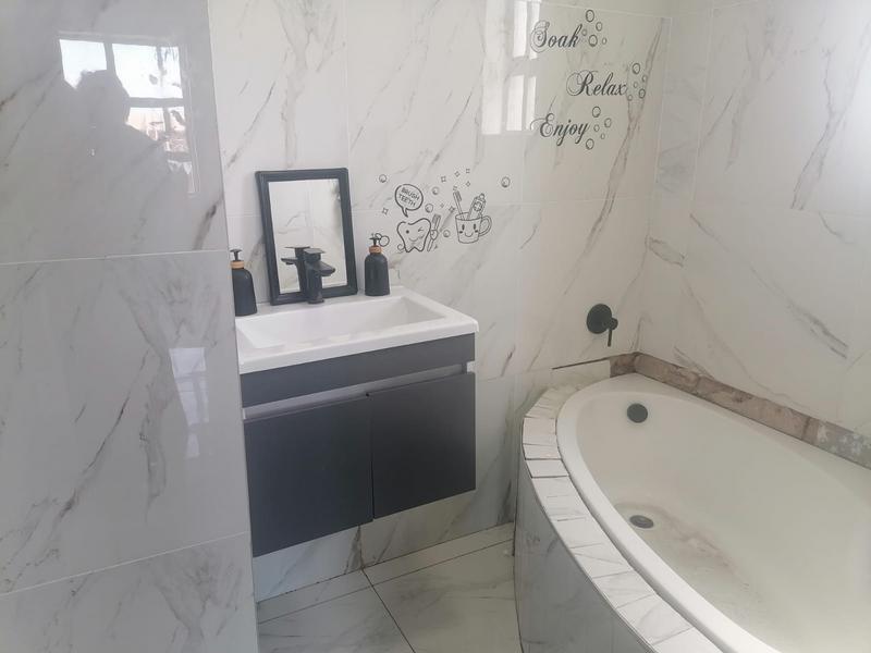 3 Bedroom Property for Sale in Sea View KwaZulu-Natal