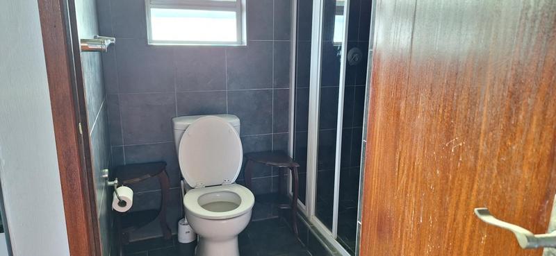 To Let 4 Bedroom Property for Rent in Widenham KwaZulu-Natal