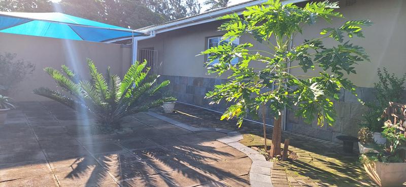 To Let 4 Bedroom Property for Rent in Widenham KwaZulu-Natal